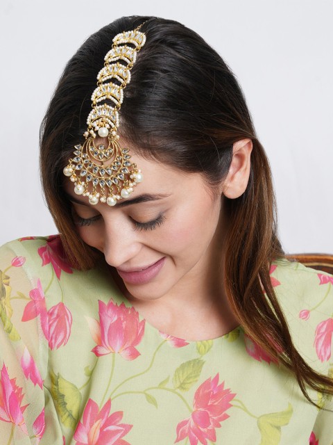 

KARATCART Gold-Plated White Kundan-Studded & Beaded Maang Tikka