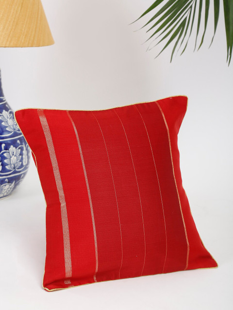 

Fabindia Red & Silver-Toned Square Cushion Covers