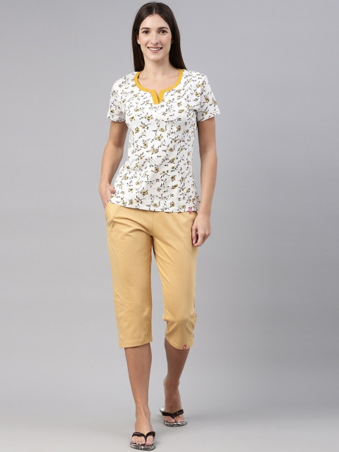 

A3A Women Yellow & White Printed Pure Cotton Night suit