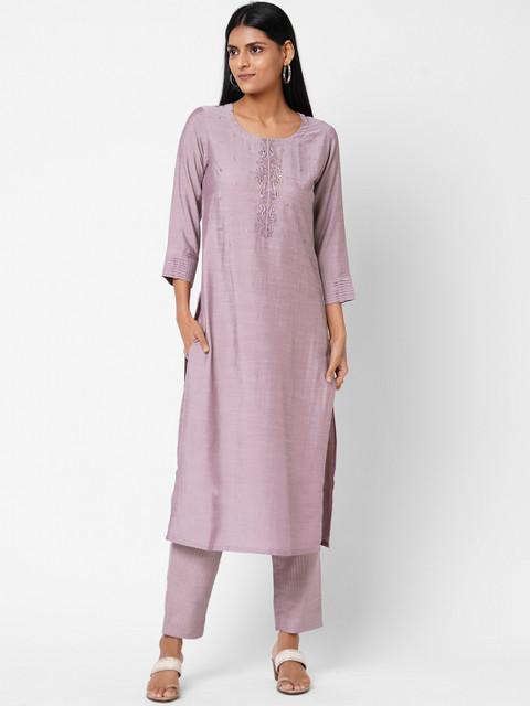 

KAMI KUBI Women Mauve Embroidered Regular Kurta with Trousers