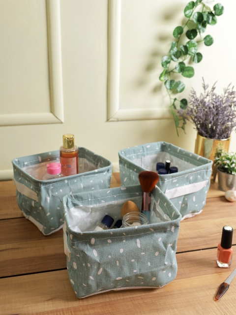 

House Of Accessories Set Of 3 Green & White Printed Makeup Organisers