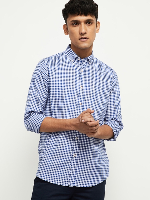 

max Men Navy Blue Gingham Checked Casual Shirt