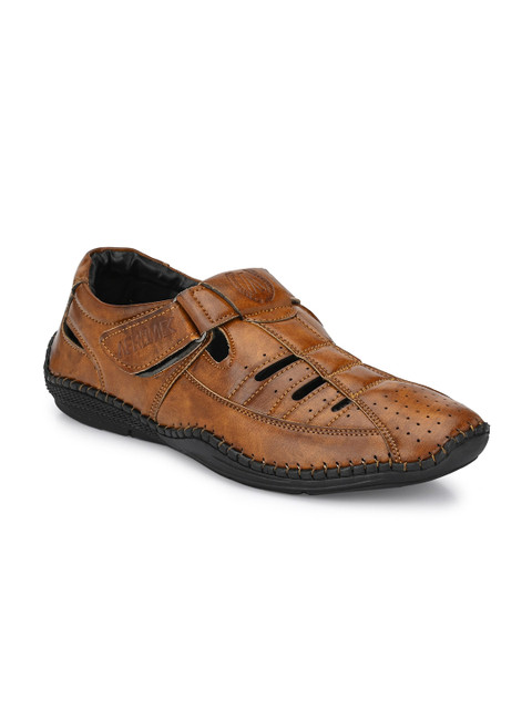 

AfroJack Men Brown Ethnic Shoe-Style Sandals