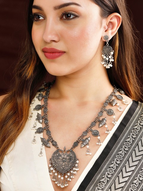 

Rubans Silver-Plated & White Beaded Oxidised Jewellery Set