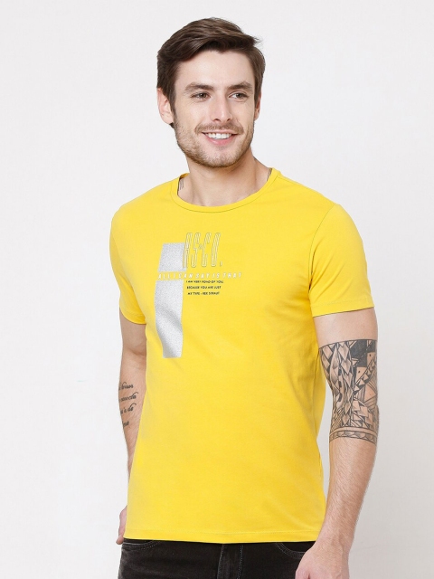 Rex Straut Jeans Men Yellow Typography Printed Slim Fit T-shirt