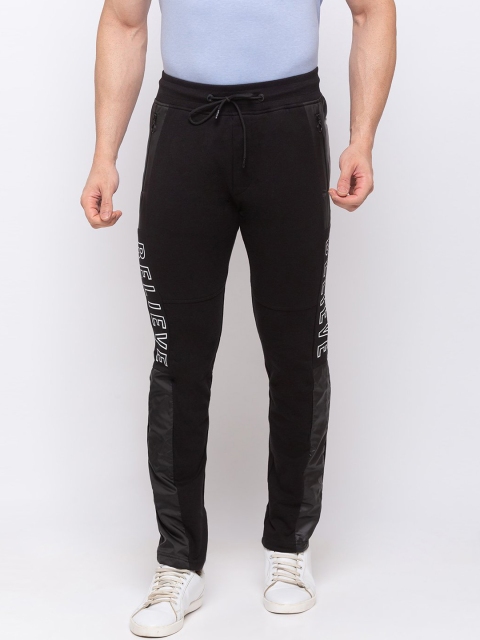 

Status Quo Men Black Solid Track Pants