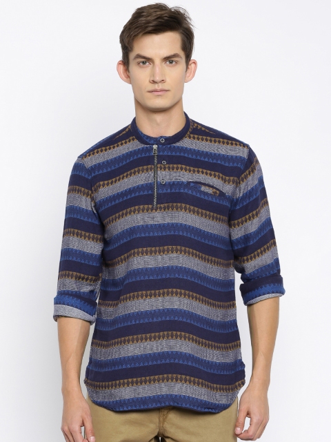 

The Indian Garage Co Men Blue Woven Design Straight Kurta