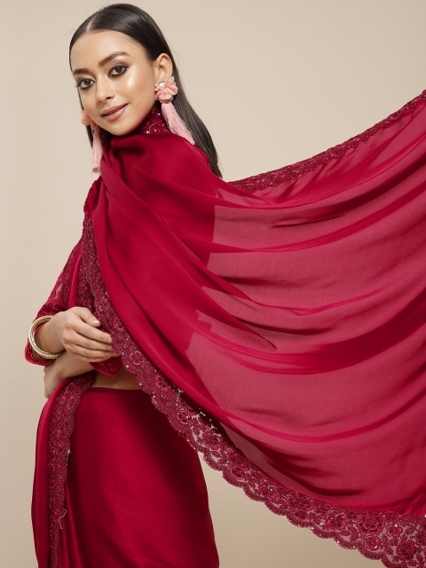 

Mitera Red Solid Saree