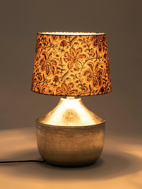 

Fabindia Silver Square Comtemporary Printed Metal Table Lamps