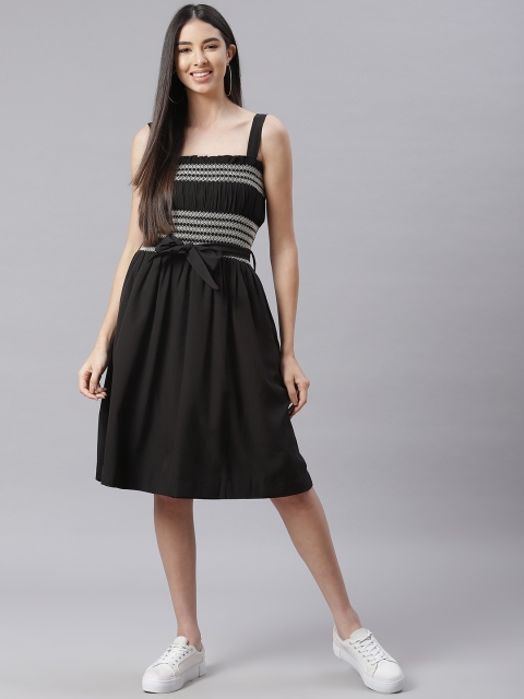 

I AM FOR YOU Black & White Striped Smocked Design A-Line Dress