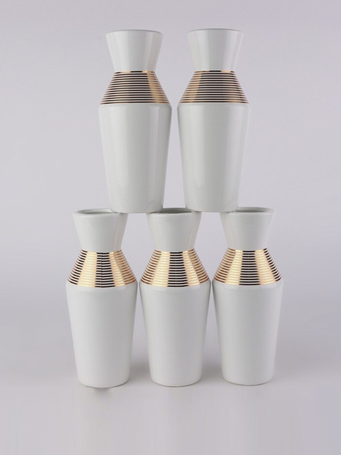 

Ferns N Petals Set Of 5 White & Gold-Toned Patterned Ceramic Planter