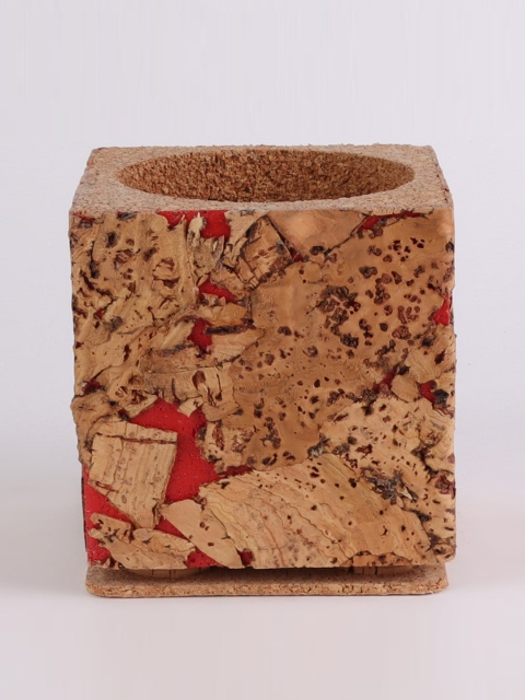 

Ferns N Petals Brown & Black Textured Cork Planter