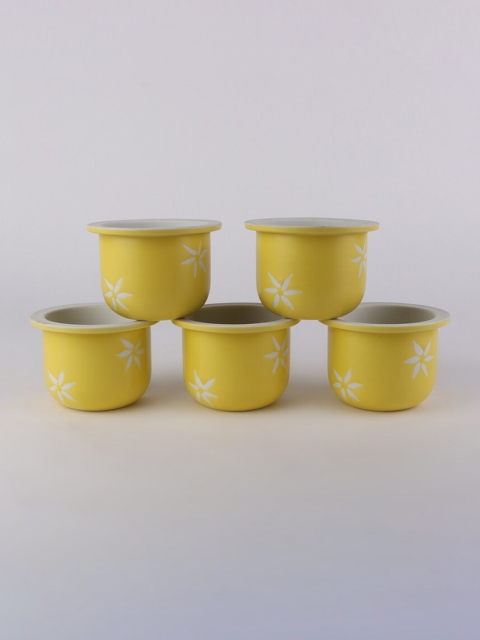 

Ferns N Petals Set Of 5 Yellow & White Printed Ceramic Planters