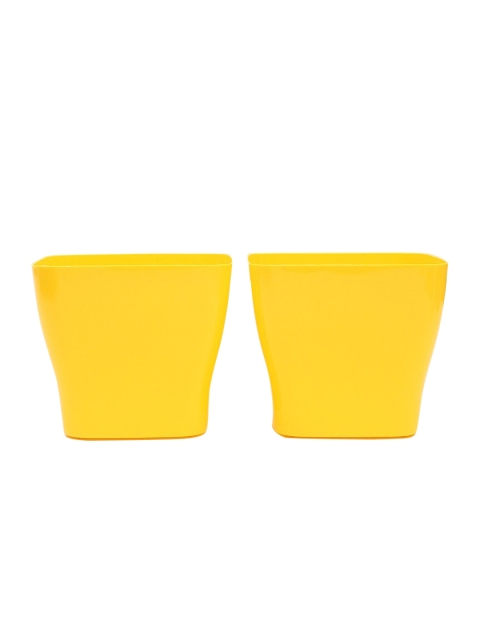 

Ferns N Petals Set Of 2 Yellow Solid Plastic Ceramic Planters