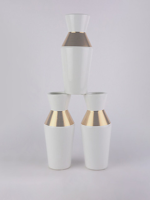 

Ferns N Petals Set of 3 White & Gold Ceramic Planters