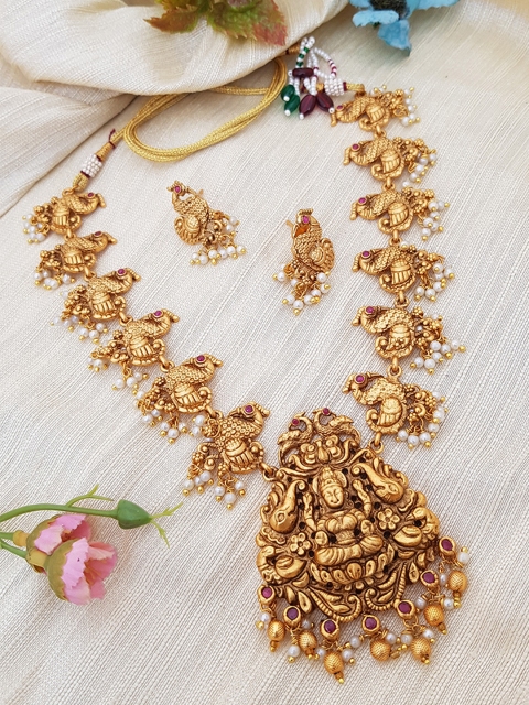 

GRIIHAM Gold-Plated Pink & White AD-Studded & Beaded Jewellery Set