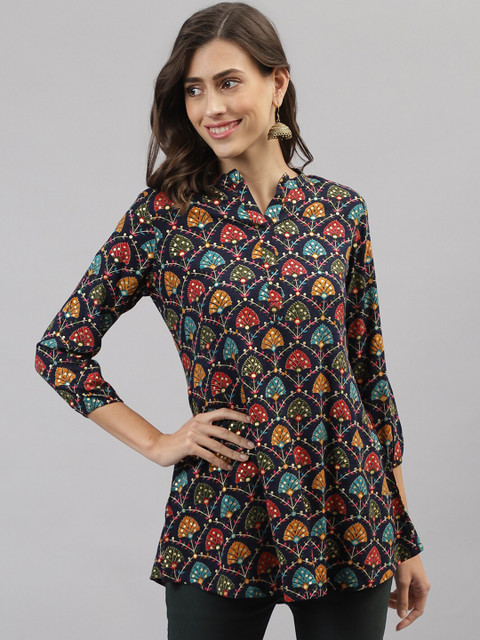 

TANKHI Navy Blue & Red Mandarin Collar Printed Cotton Tunic