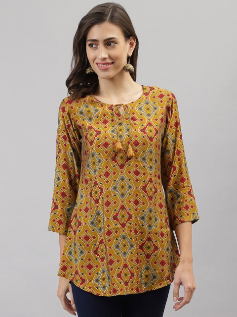 

TANKHI Women Mustard & Pink Geometric Printed Tunic