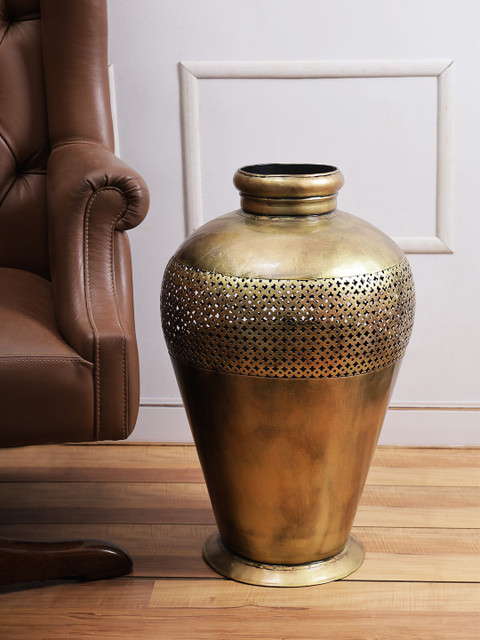 

Aapno Rajasthan Gold-Toned Metal Flower Vase