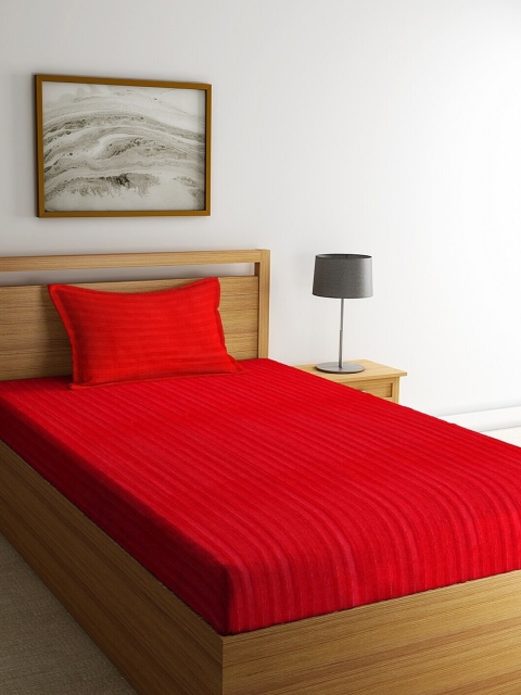 

Molly & Michel Red Striped 220 TC Single Bedsheet with 1 Pillow Covers