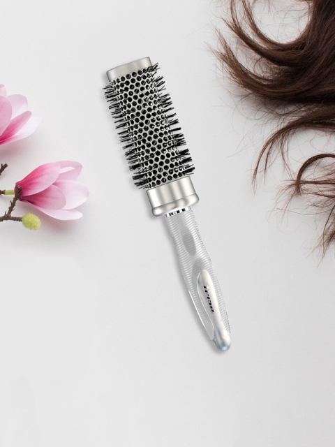 

Trisa White Thermal Hair Brush With Soft Bristles -551732