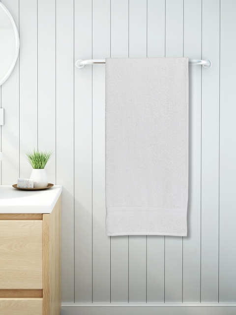

SPACES White Solid 450 GSM Pure Cotton Bath Towel