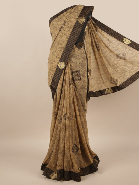 

Pothys Cream-Coloured & Black Ethnic Motifs Printed Saree