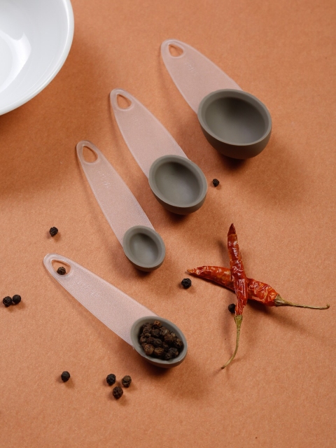 

Sabichi Set Of 4 Transparent & Grey Solid Measuring Spoons