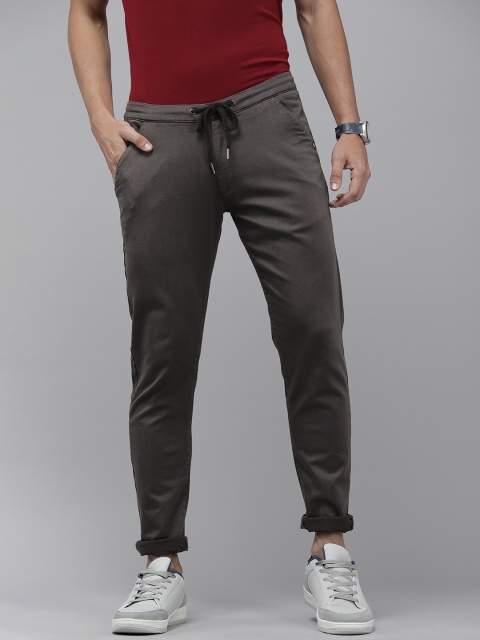 

SPYKAR Men Grey Charcoal Slim Fit Trousers