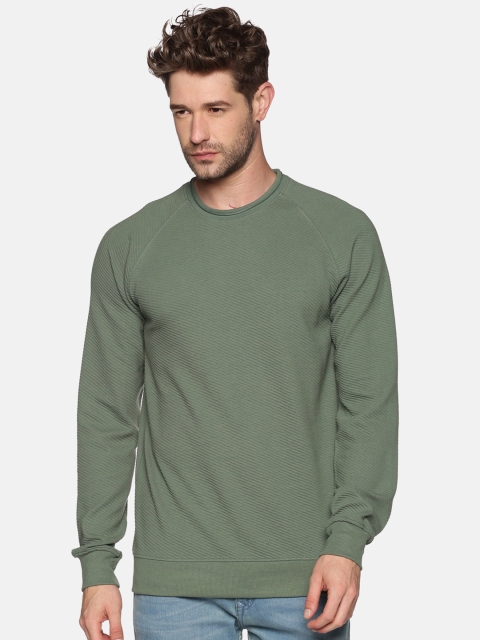 

SHOWOFF Men Green Solid Sweatshirt