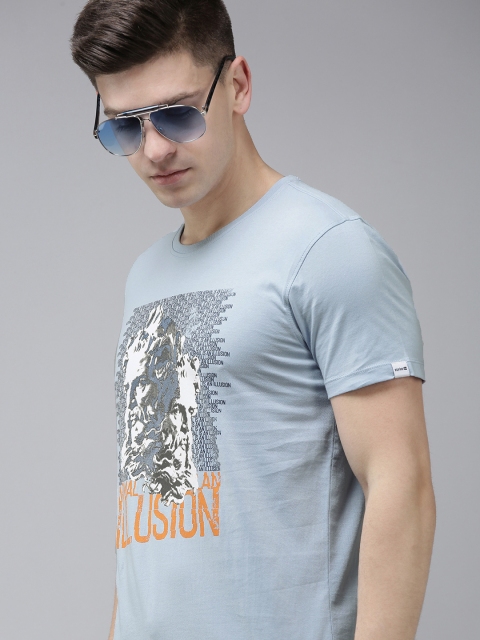 

SPYKAR Men Blue Graphic Printed Pure Cotton Slim Fit Round Neck T-shirt