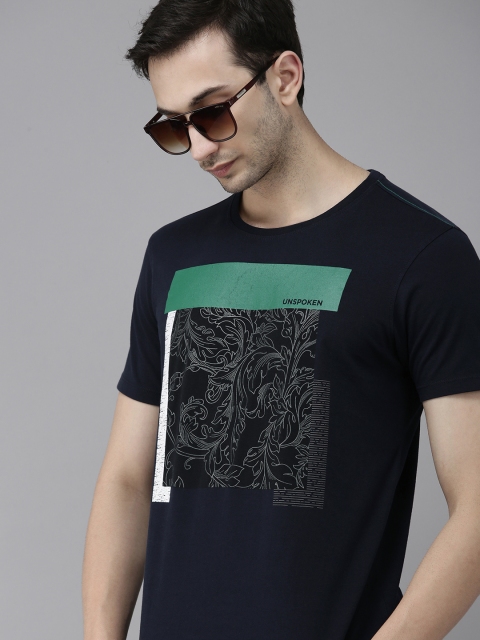 

SPYKAR Men Navy Blue & White Printed Slim Fit Pure Cotton T-shirt