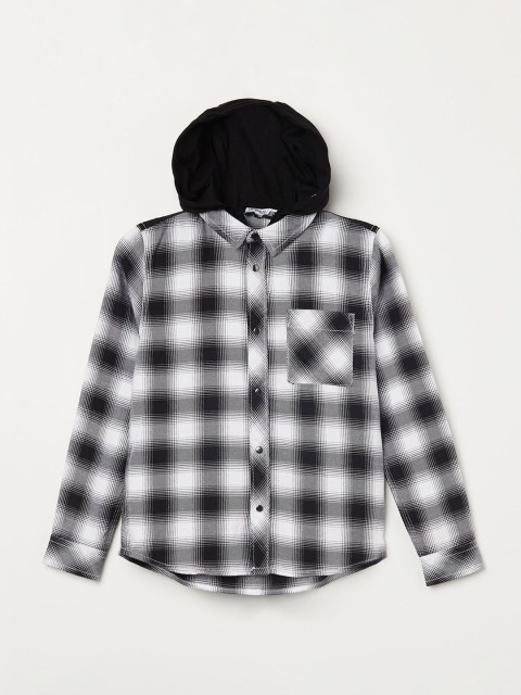 

Fame Forever by Lifestyle Boys Black Tartan Checks Opaque Checked Casual Shirt