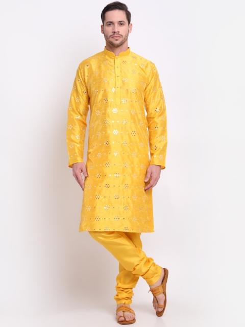 

KRAFT INDIA Men Yellow Floral Thread Work Kurta