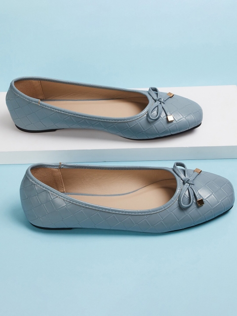 

Ginger by Lifestyle Women Navy Blue Textured Ballerinas with Bows Flats