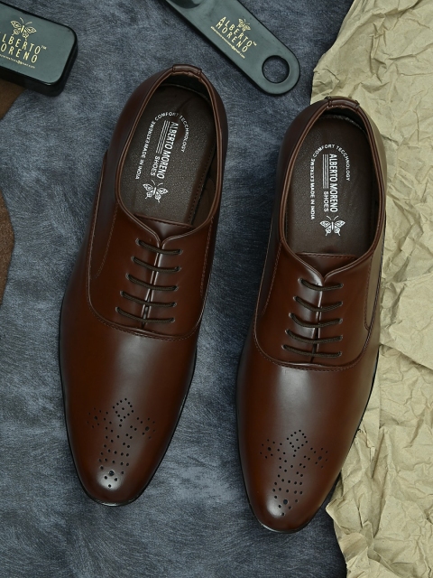 

ALBERTO MORENO Men Brown Solid Formal Oxfords