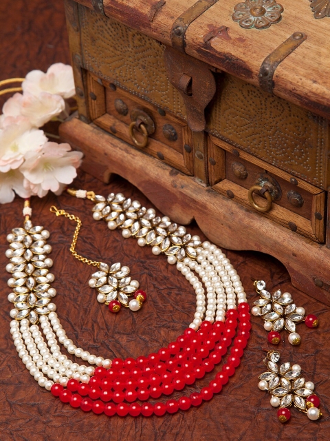 

Shining Diva Women Red Gold-Plated Kundan-Studded Jewelry Set