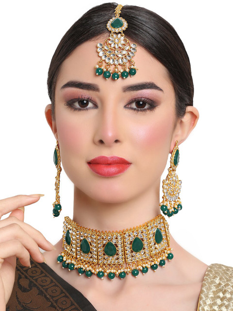 

Shining Diva Green Gold-Plated Kundan-Studded Jewellery Set