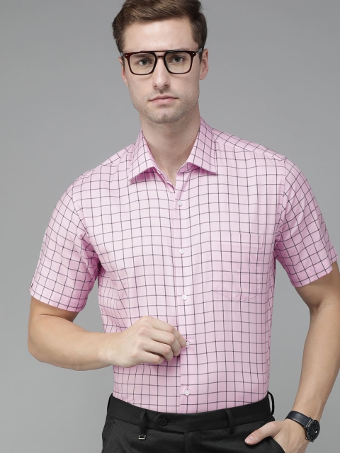 

Van Heusen Men Pink & Navy Blue Custom Fit Checked Pure Cotton Smart Casual Shirt