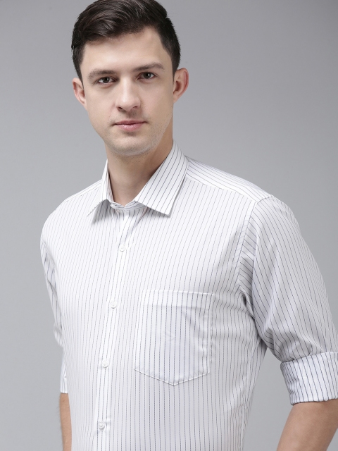

Van Heusen Men White & Navy Blue Custom Fit Striped Formal Shirt