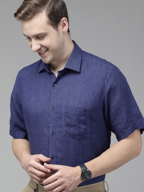 Van Heusen Men Blue Solid Short Sleeved Tailored Fit Formal Shirt