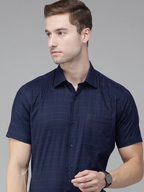 

Van Heusen Men Navy Blue Tailored Fit Windowpane Checked Formal Shirt