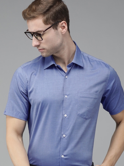 

Van Heusen Men Blue Tailored Fit Formal Shirt