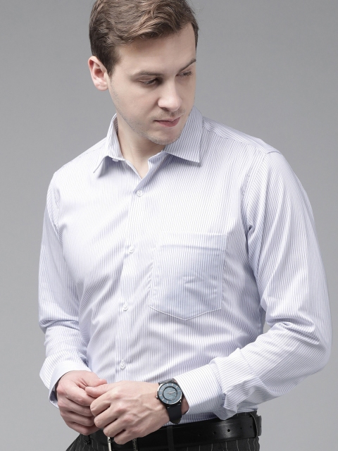 

Van Heusen Men White & Blue Custom Fit Pinstripes Pure Cotton Formal Shirt