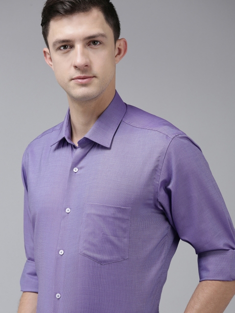 

Van Heusen Men Blue Striped Custom Fit Pure Cotton Formal Shirt