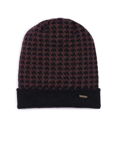 

Kosha Men Black & Burgundy Woolen Beanie