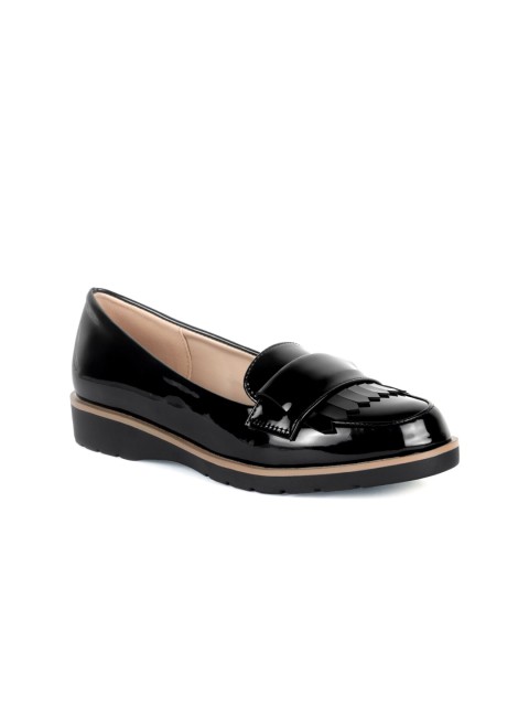 

London Rag Women Black Solid Loafers