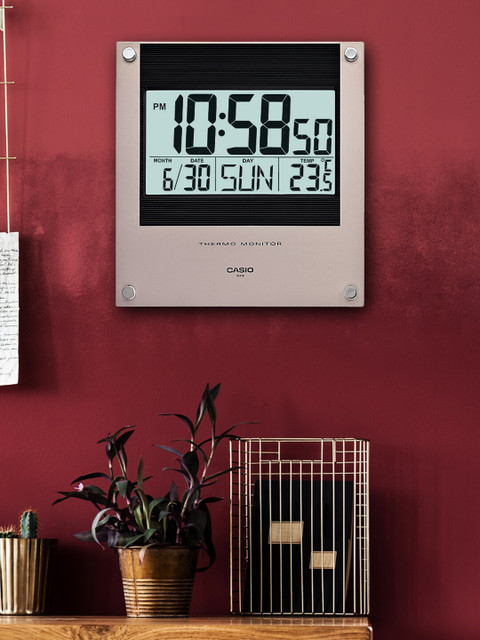 

CASIO Beige & Black Colourblocked Contemporary Digital Alarm Clock
