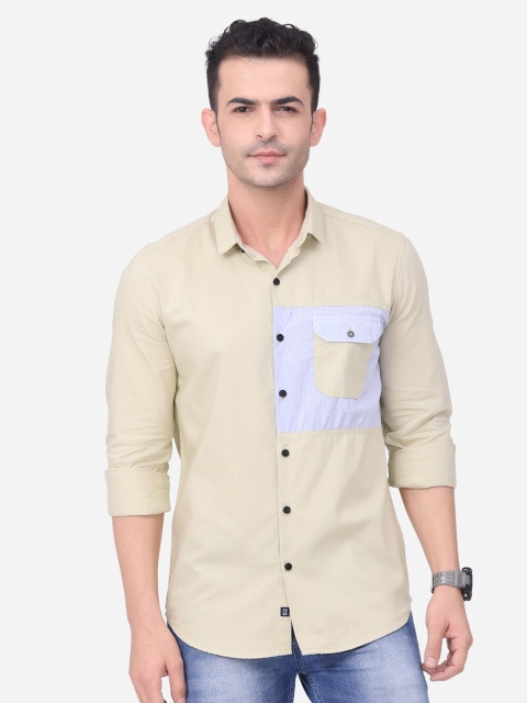 

FOGA Men Yellow Slim Fit Opaque Striped Casual Shirt