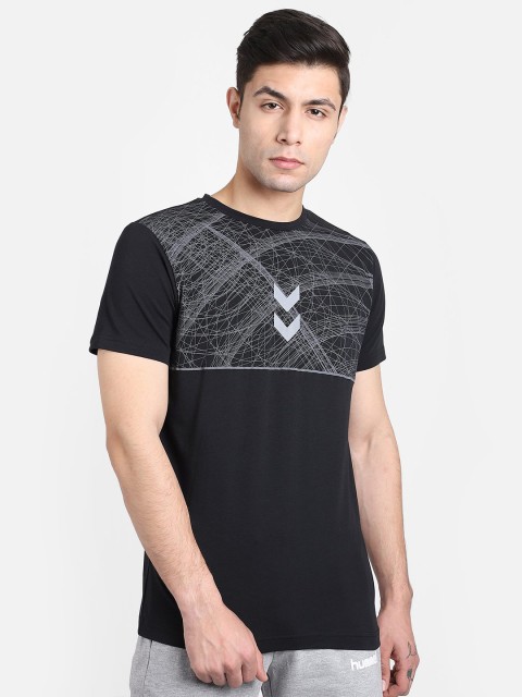 

hummel Men Black Printed T-shirt